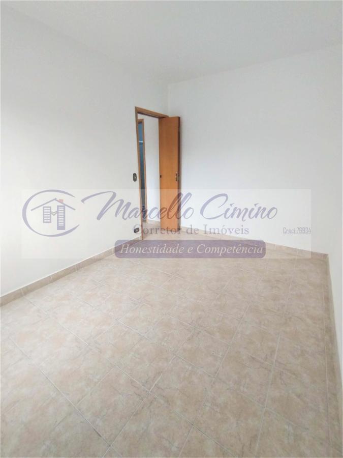 Apartamento à venda com 2 quartos, 75m² - Foto 18