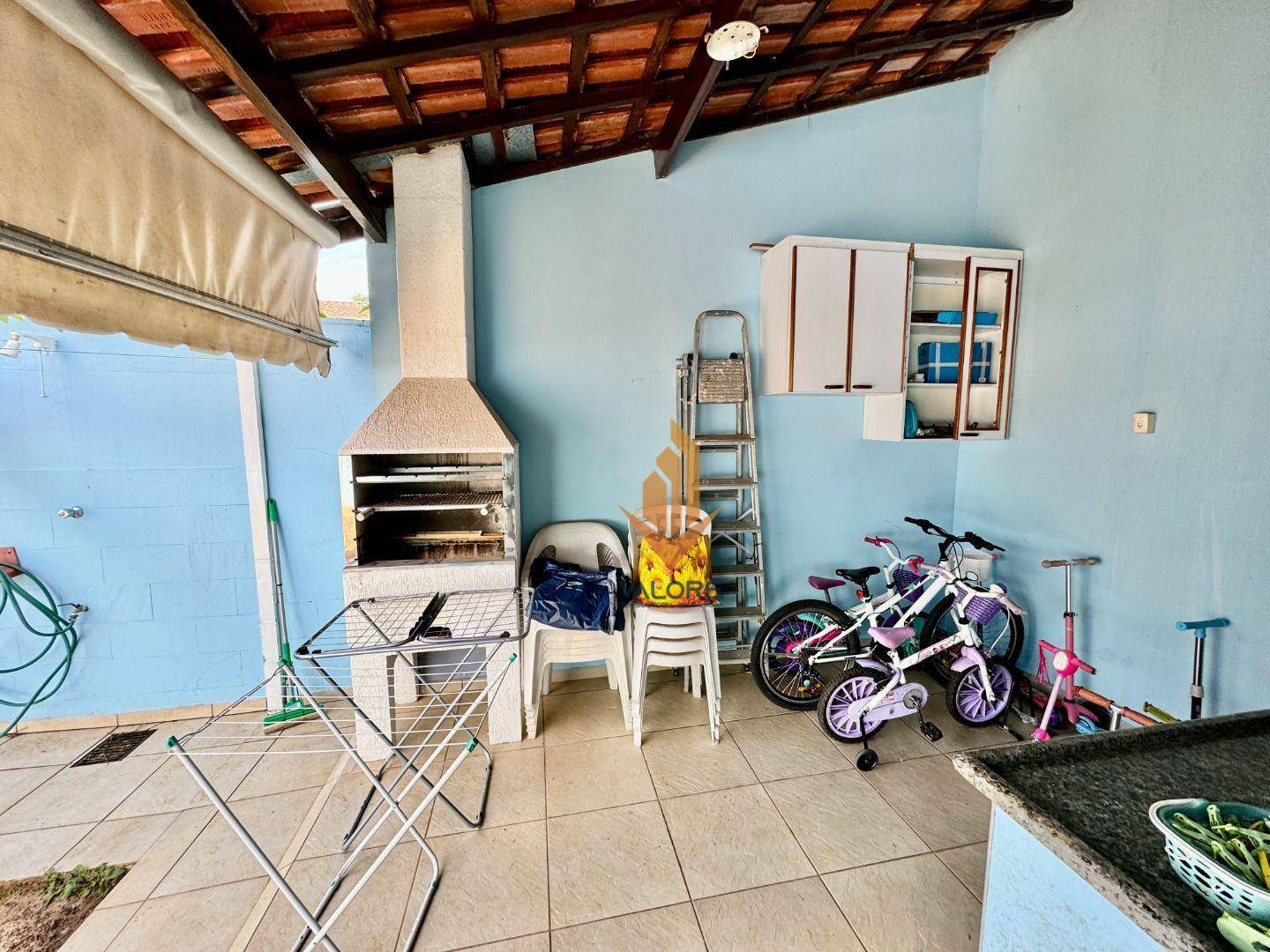 Casa à venda com 4 quartos, 165m² - Foto 49