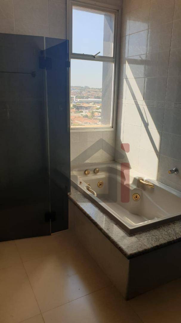 Apartamento à venda com 3 quartos - Foto 11
