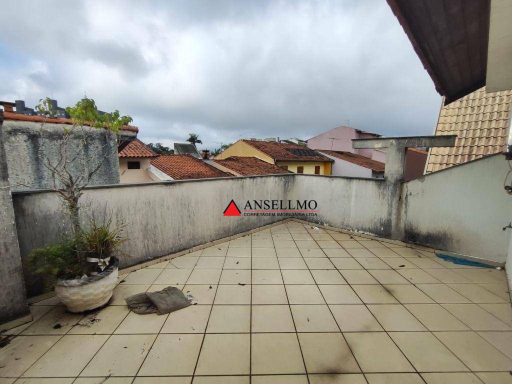 Sobrado à venda e aluguel com 4 quartos, 300m² - Foto 41