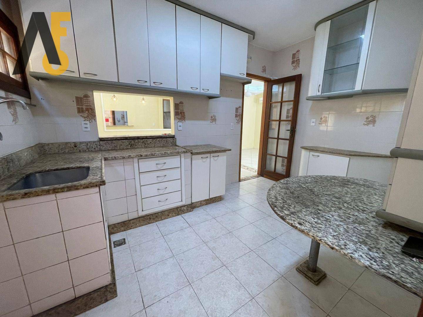 Casa de Condomínio à venda com 4 quartos, 192m² - Foto 12