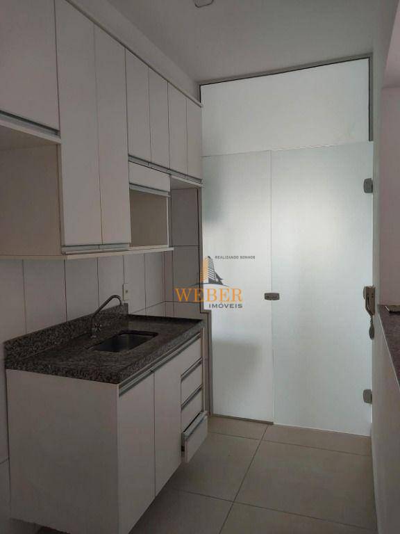 Apartamento à venda com 2 quartos, 57m² - Foto 4