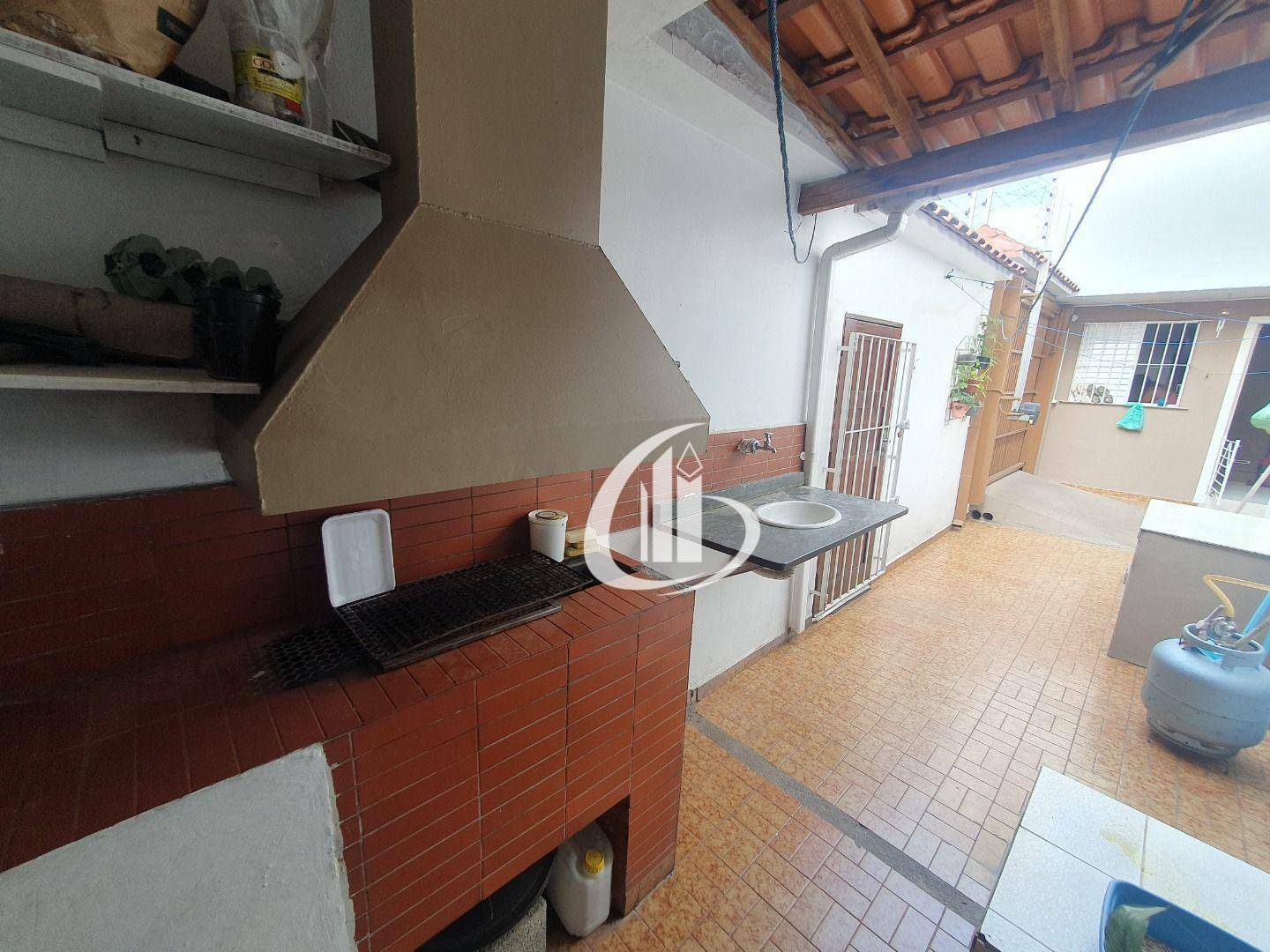 Sobrado à venda com 3 quartos, 150m² - Foto 11