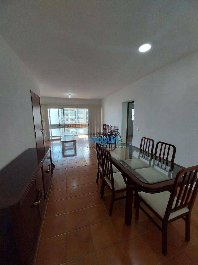 Apartamento à venda com 3 quartos, 1100000m² - Foto 3