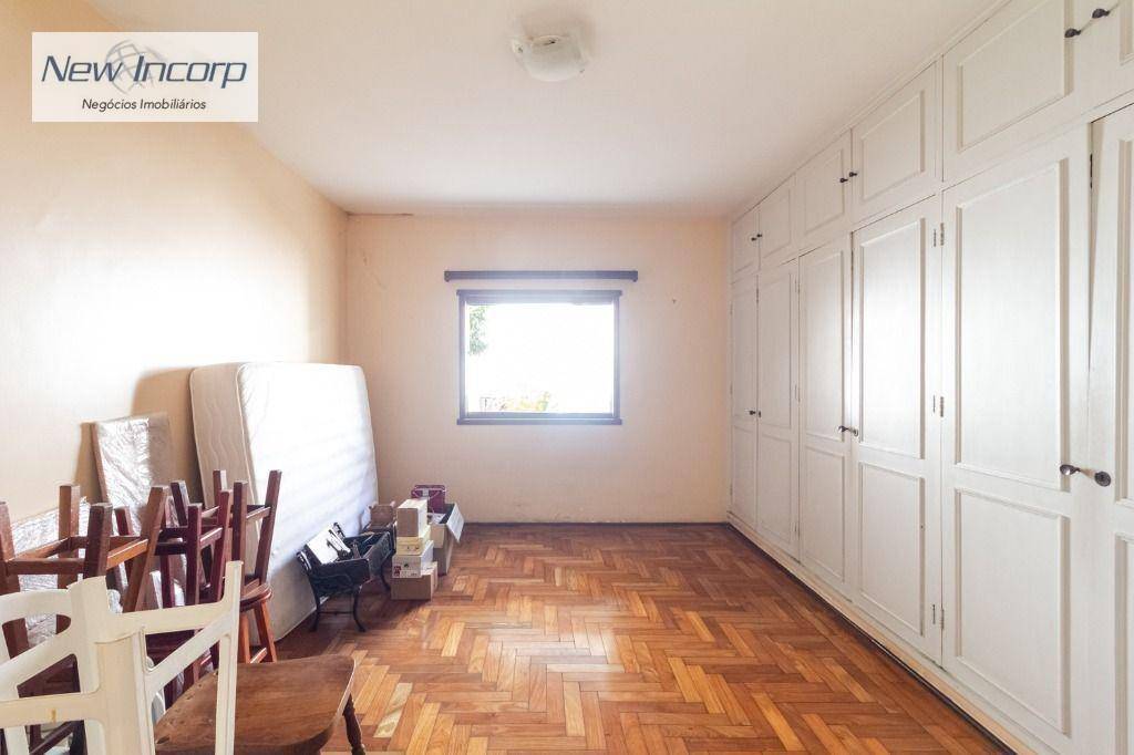 Casa à venda com 3 quartos, 307m² - Foto 14