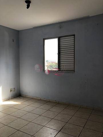 Apartamento à venda com 4 quartos, 90m² - Foto 4