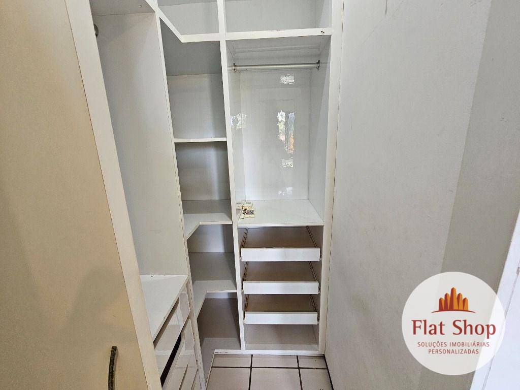 Apartamento à venda com 2 quartos, 61m² - Foto 31