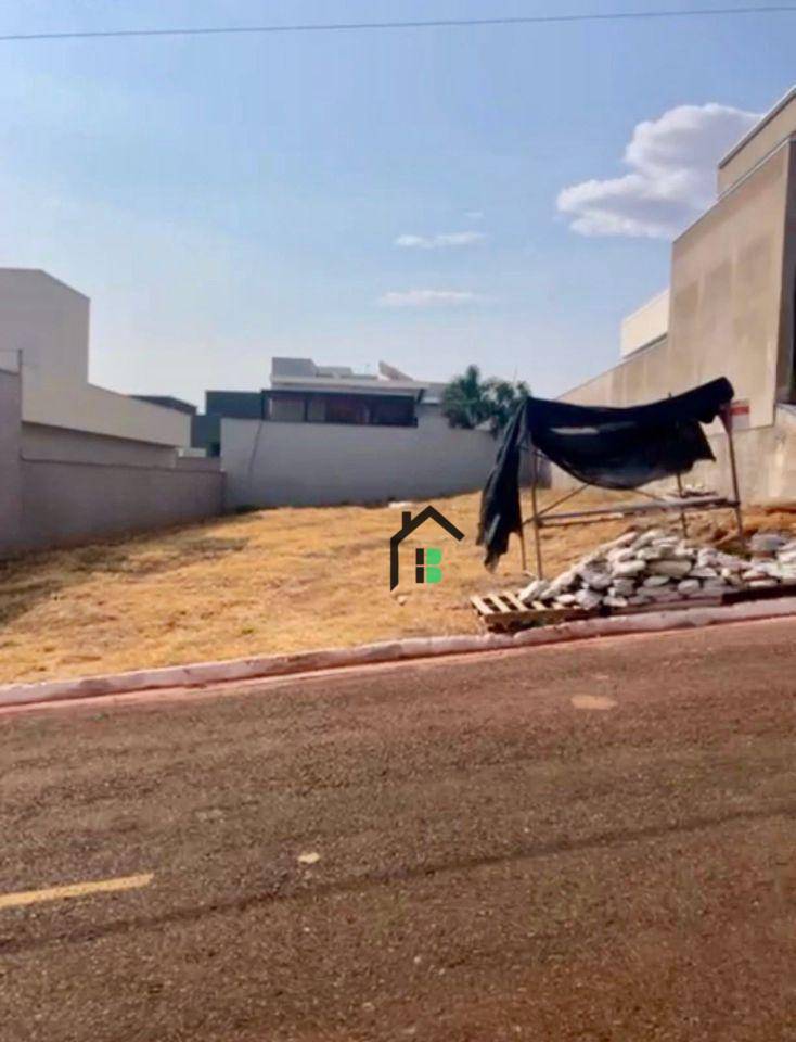Loteamento e Condomínio, 418 m² - Foto 1
