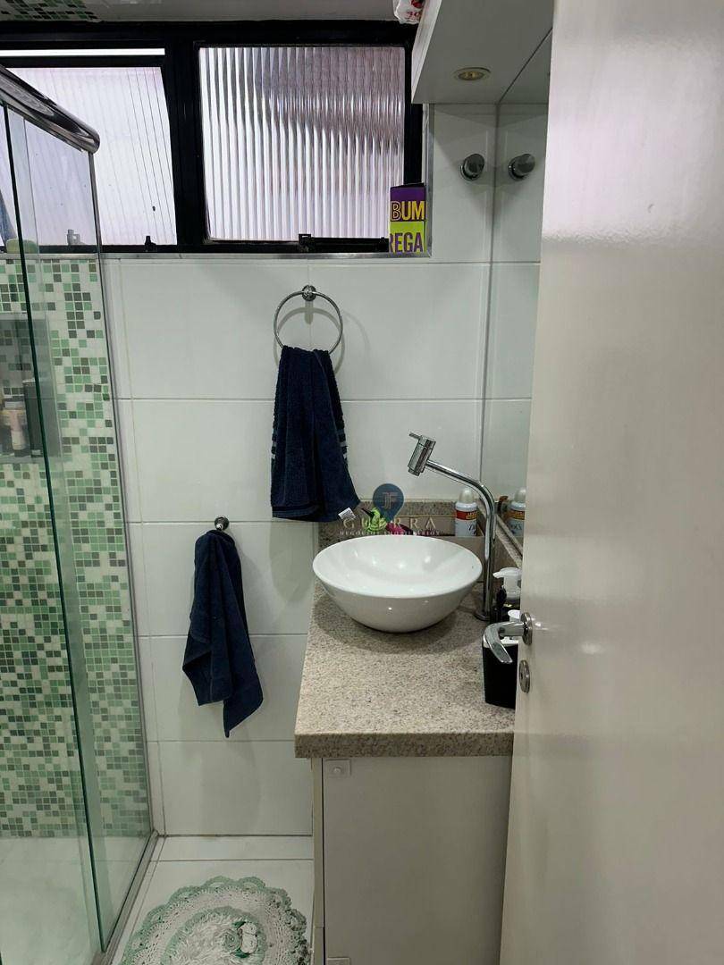 Apartamento à venda com 3 quartos, 78m² - Foto 20