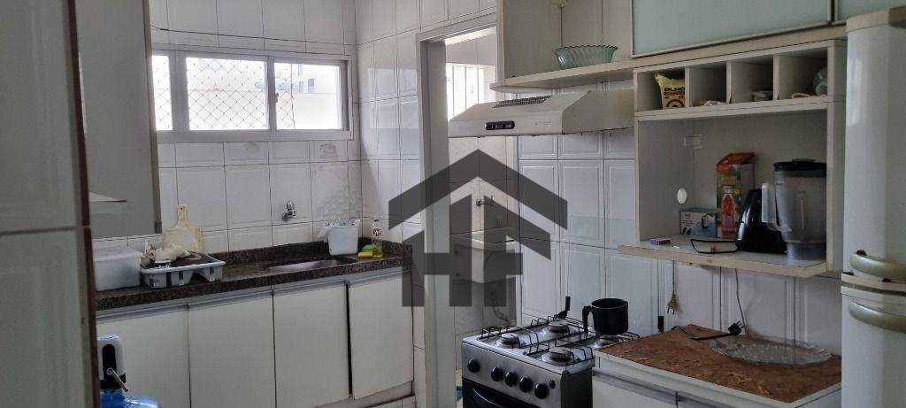 Apartamento para alugar com 2 quartos, 110m² - Foto 7