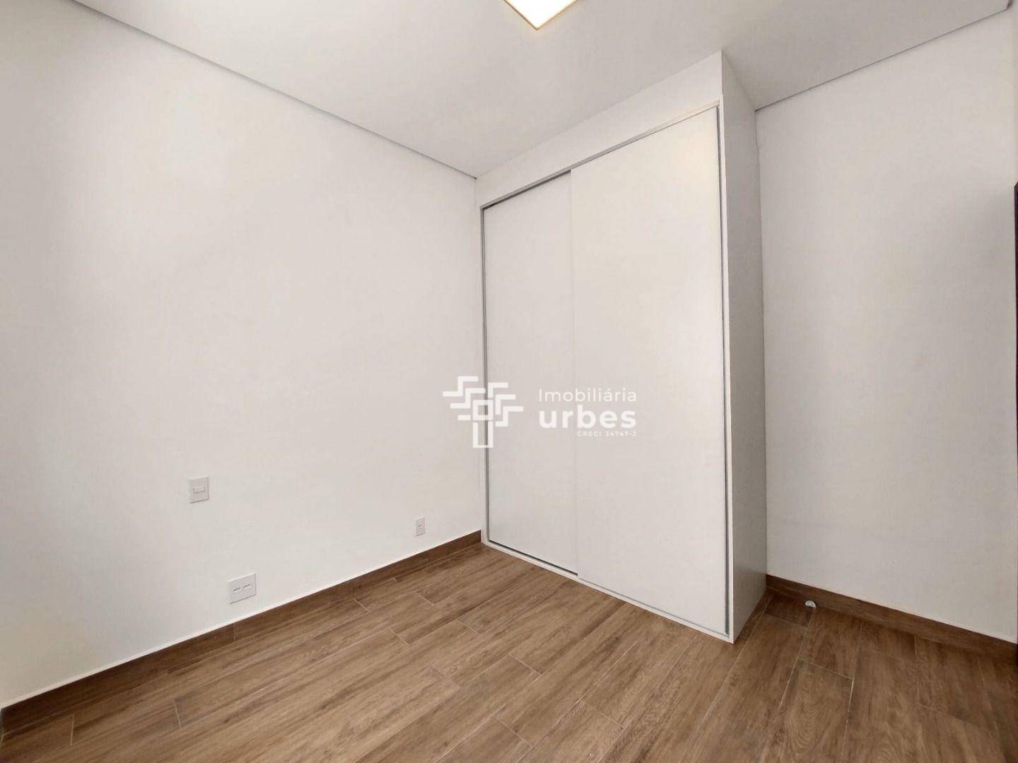 Casa para alugar com 3 quartos, 107m² - Foto 4