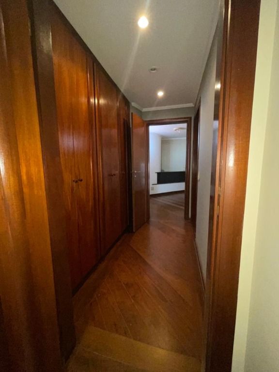 Apartamento à venda com 4 quartos, 340m² - Foto 24