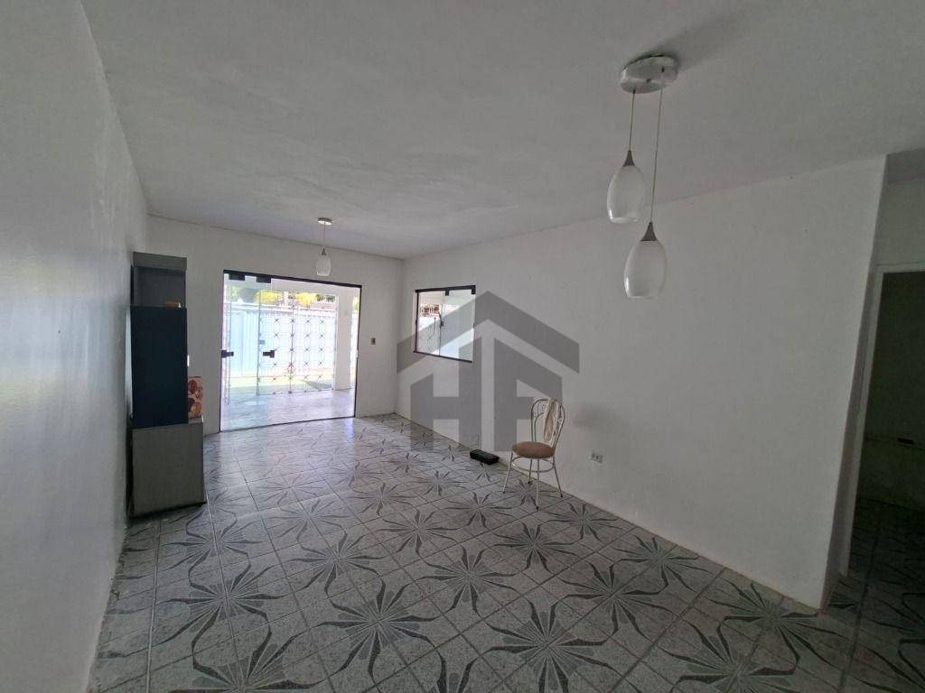 Casa, 3 quartos, 190 m² - Foto 4