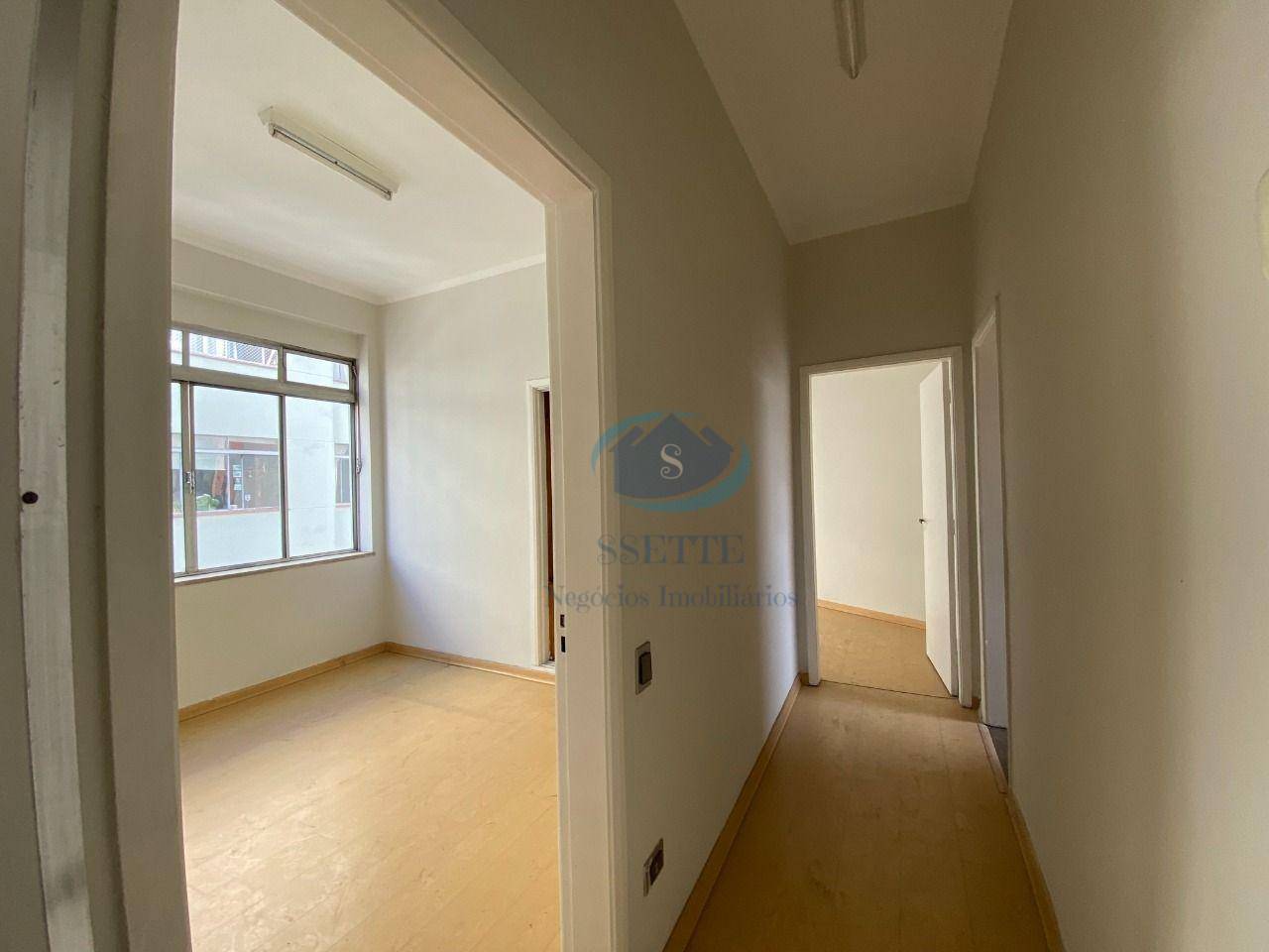 Apartamento à venda com 2 quartos, 70m² - Foto 9