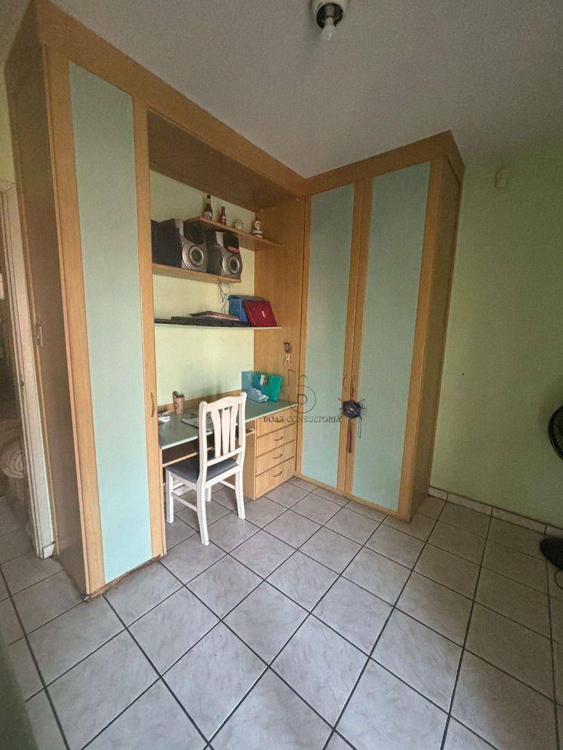 Sobrado à venda com 3 quartos, 300m² - Foto 18