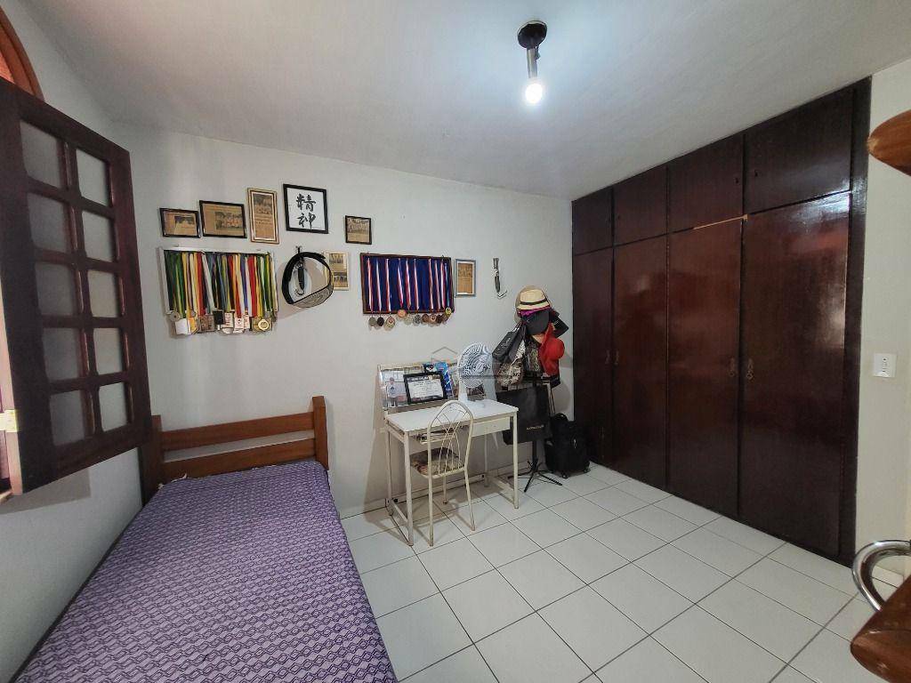 Casa à venda com 4 quartos, 114m² - Foto 28