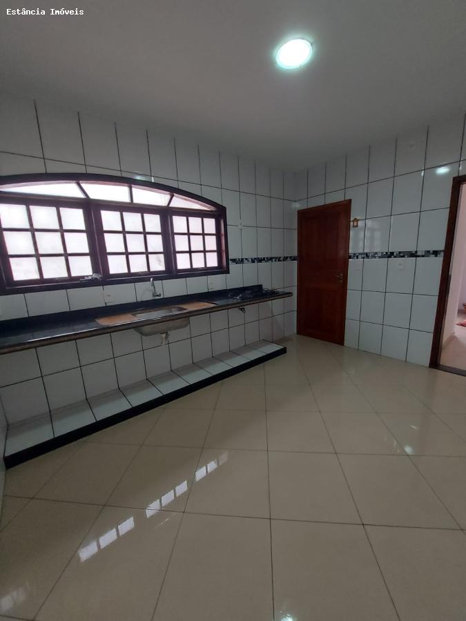 Casa de Condomínio à venda com 3 quartos, 360m² - Foto 15