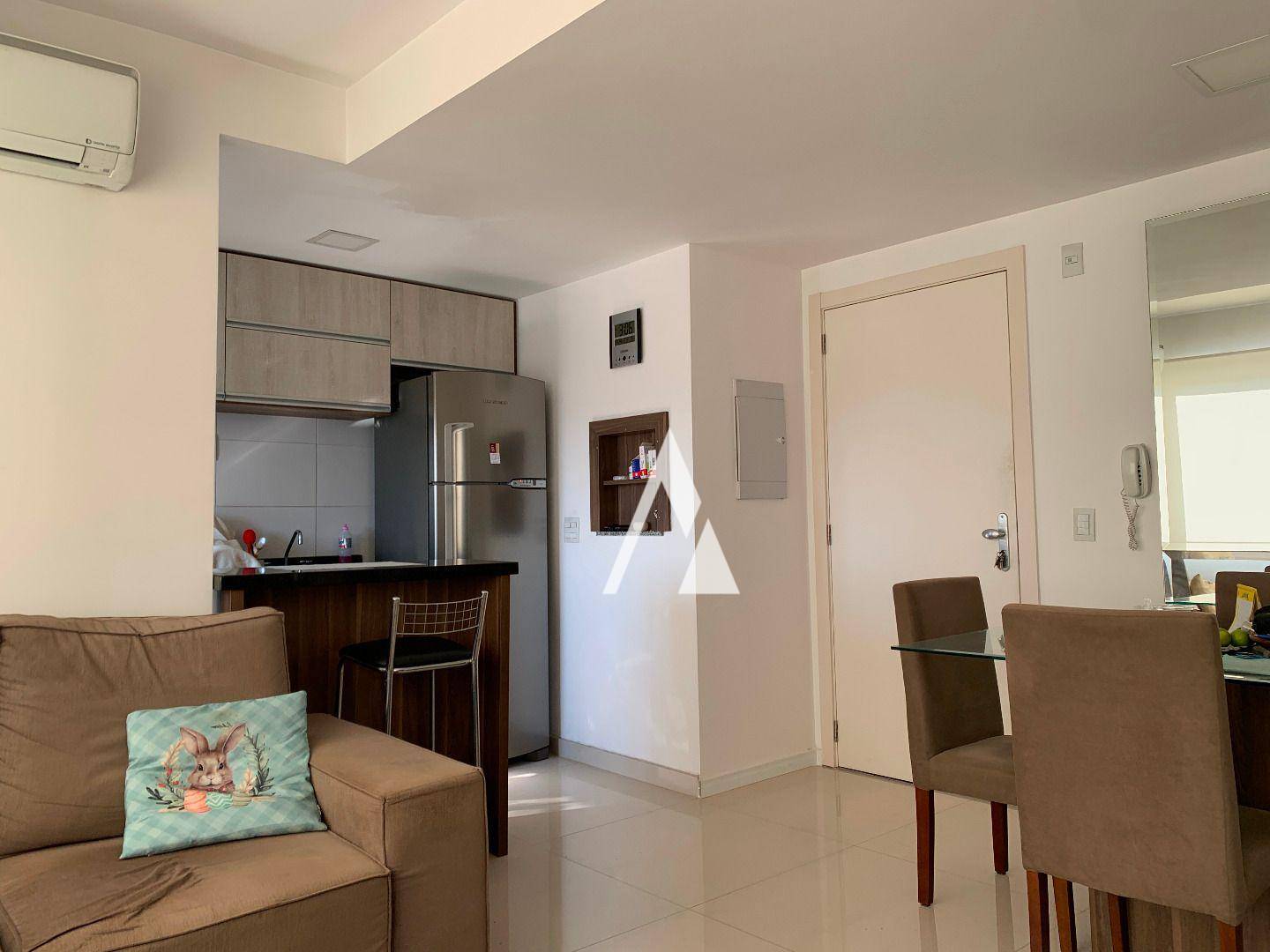 Apartamento à venda com 2 quartos, 53m² - Foto 12