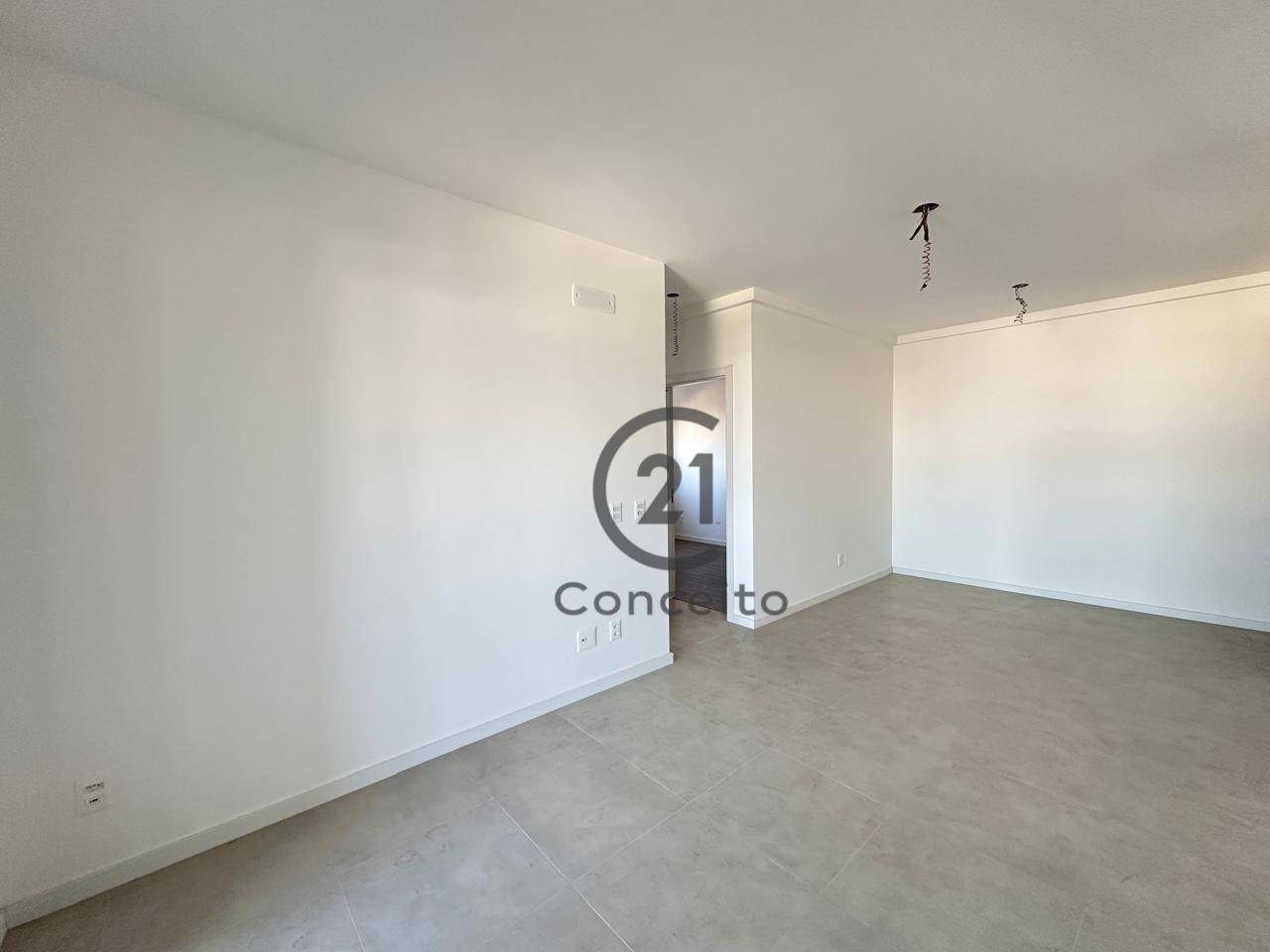 Apartamento à venda com 2 quartos, 78m² - Foto 7