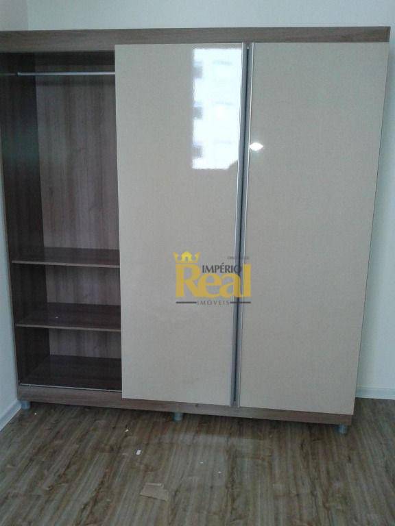 Apartamento à venda com 3 quartos, 70m² - Foto 7