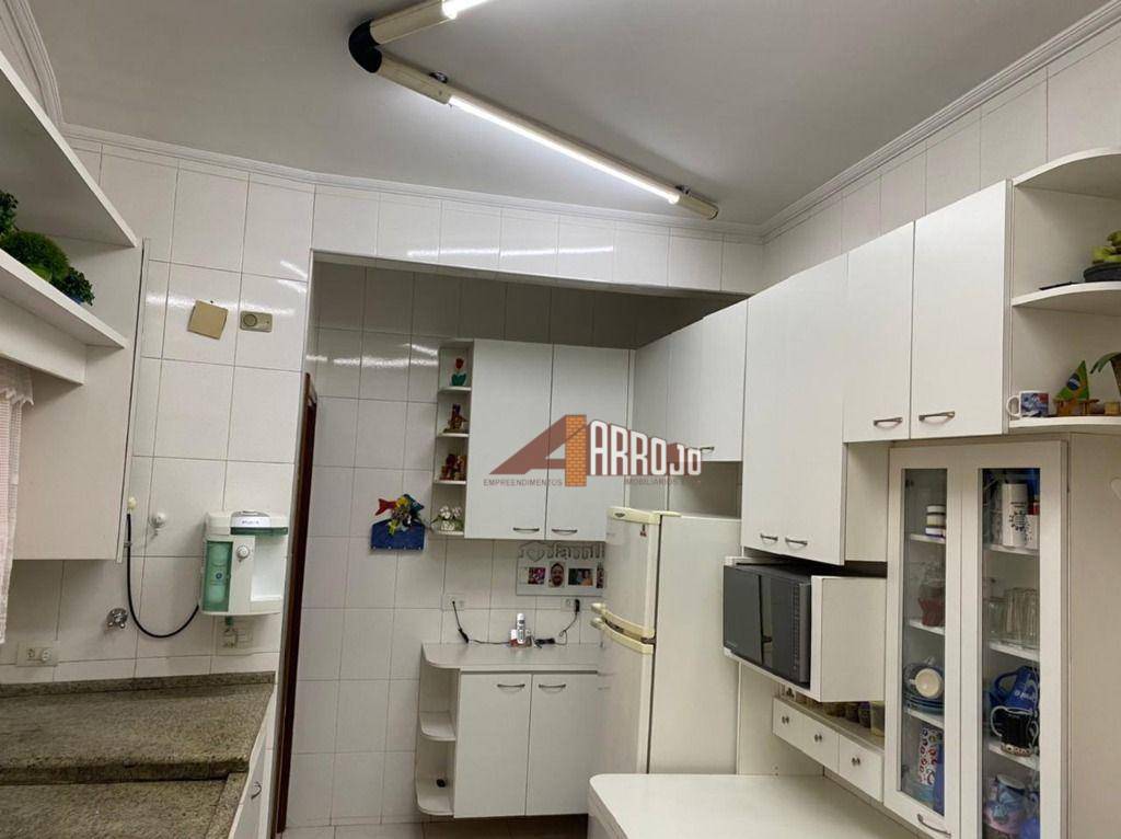 Apartamento à venda com 3 quartos, 138m² - Foto 37