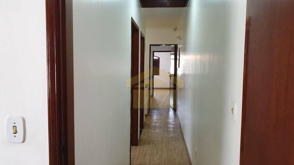 Sobrado à venda com 3 quartos, 258m² - Foto 24