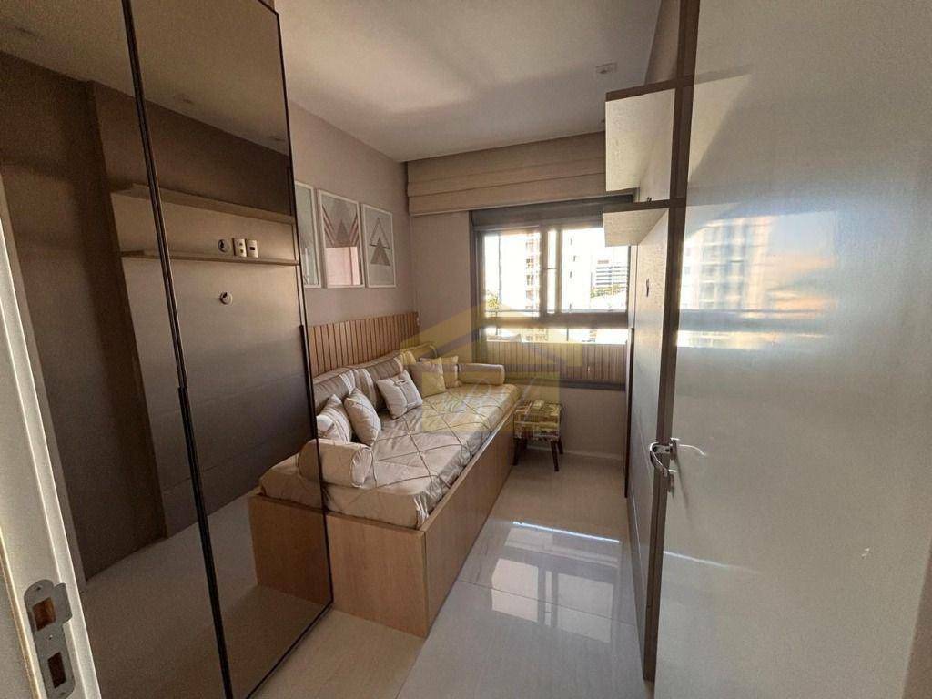 Apartamento à venda com 2 quartos, 72m² - Foto 14