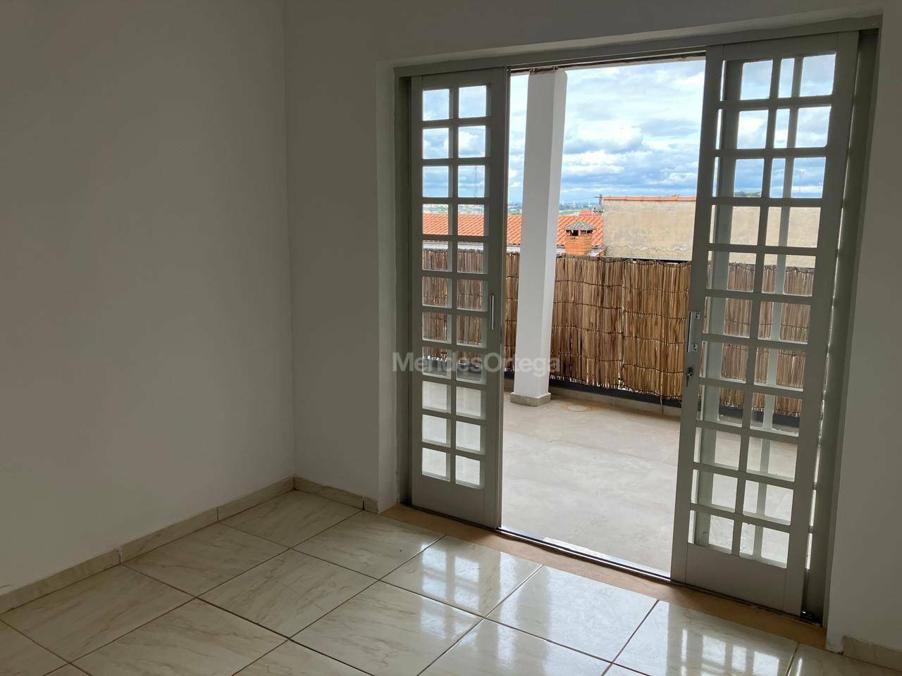 Casa para alugar com 2 quartos, 163m² - Foto 16