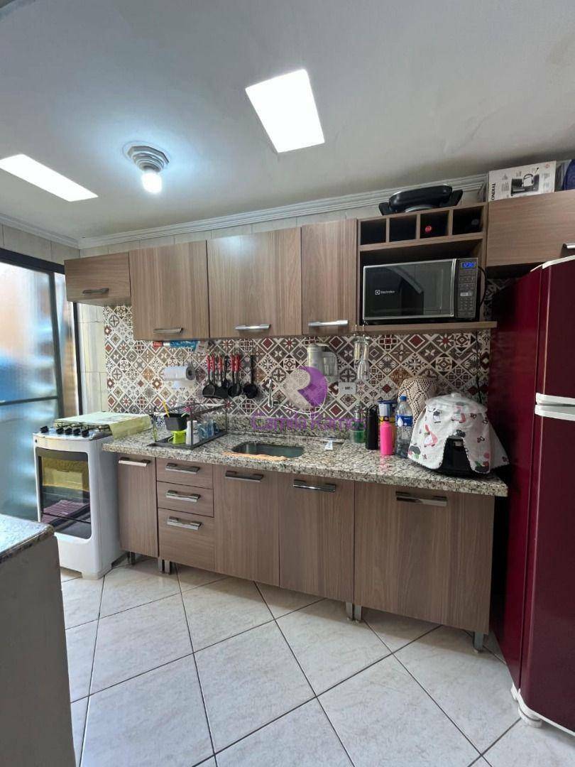 Casa à venda com 2 quartos, 120m² - Foto 6