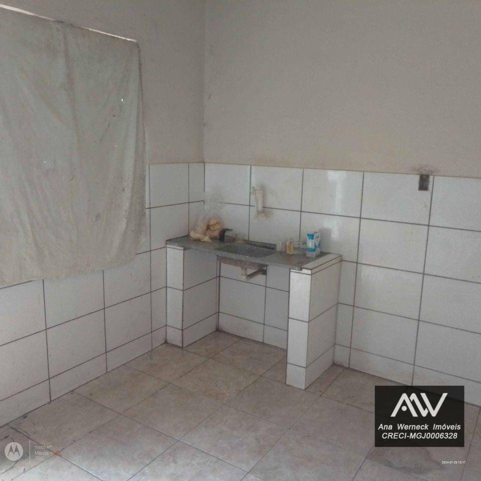 Casa à venda com 3 quartos, 80m² - Foto 13