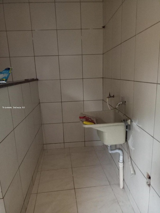 Casa para alugar com 2 quartos, 100m² - Foto 14