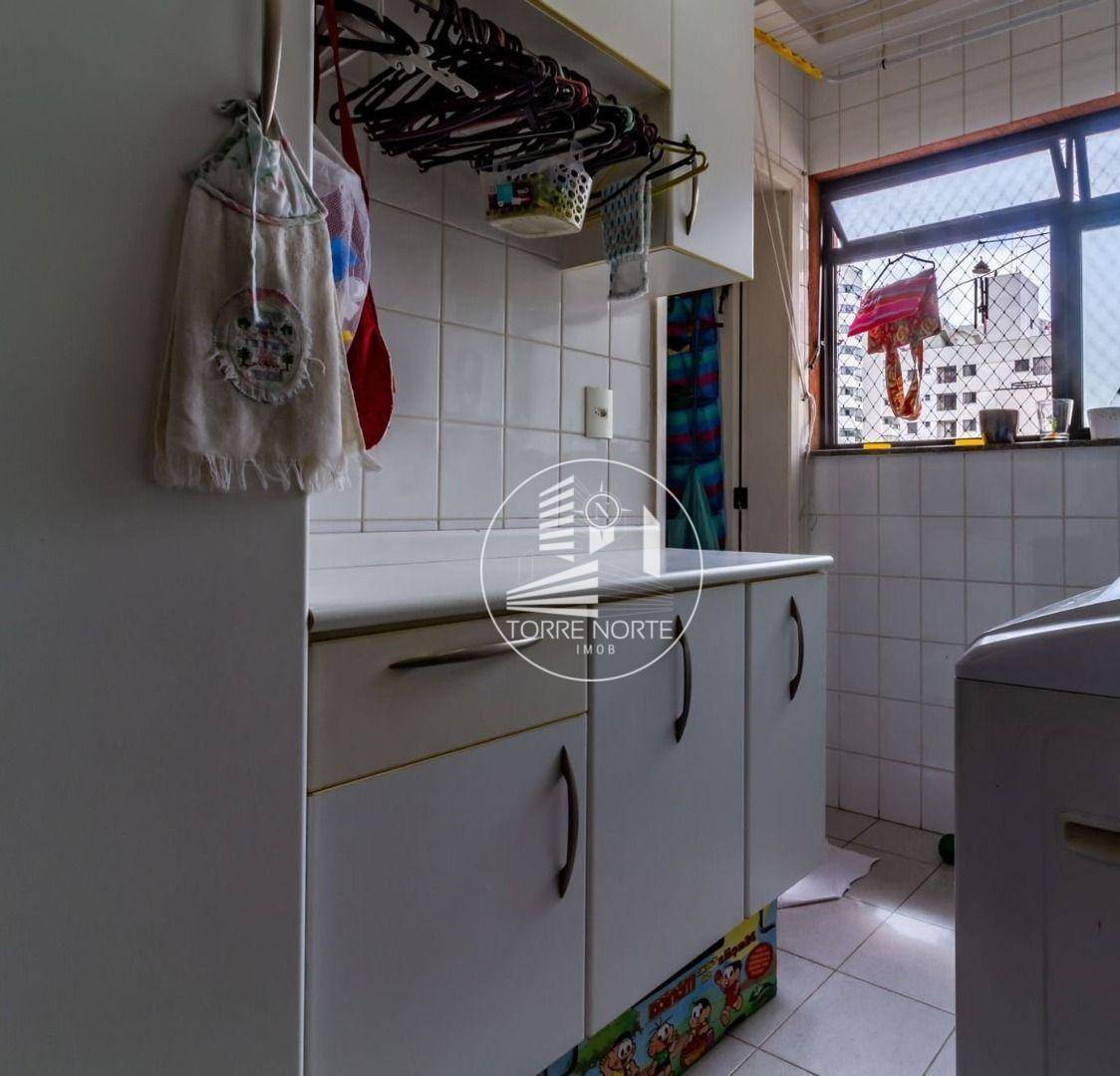 Apartamento à venda com 3 quartos, 90m² - Foto 19