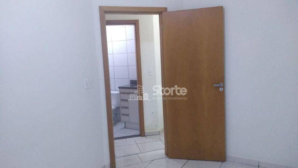 Apartamento à venda com 2 quartos, 50m² - Foto 12