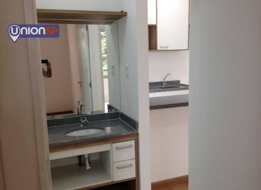 Apartamento à venda com 1 quarto, 38m² - Foto 4