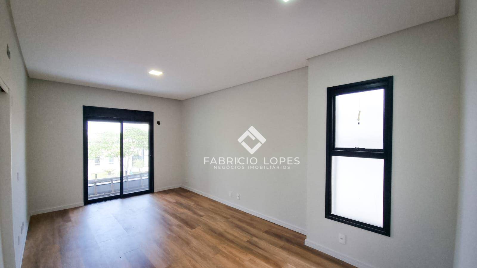 Casa à venda com 3 quartos, 239m² - Foto 14