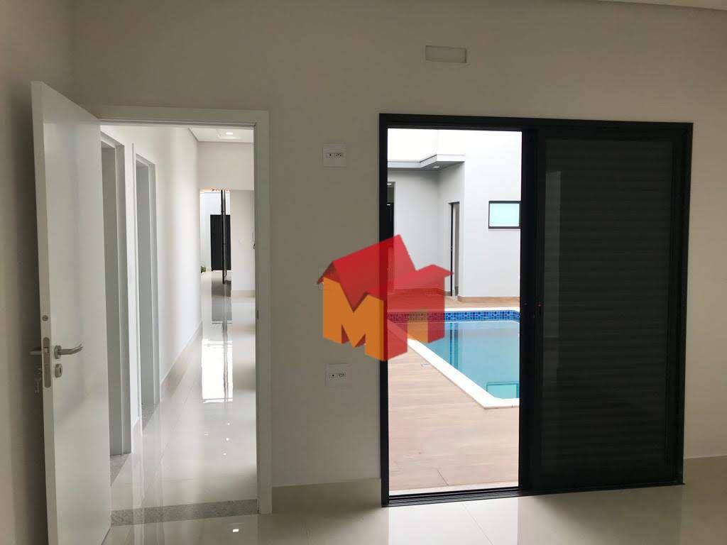 Casa à venda com 3 quartos, 215m² - Foto 18