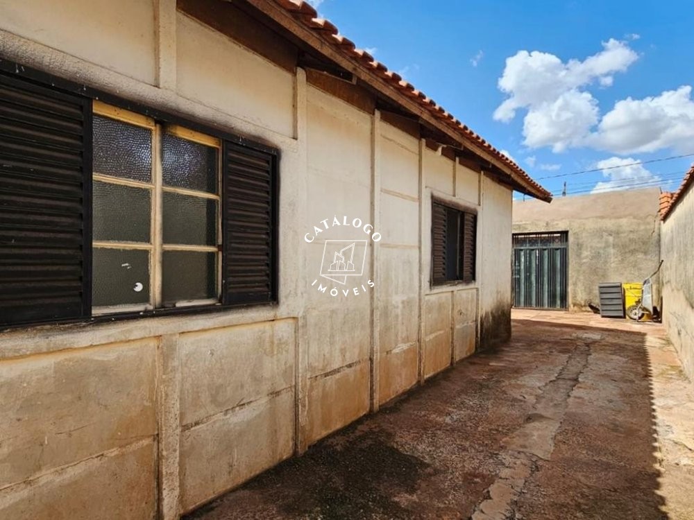 Casa à venda com 3 quartos, 69m² - Foto 5