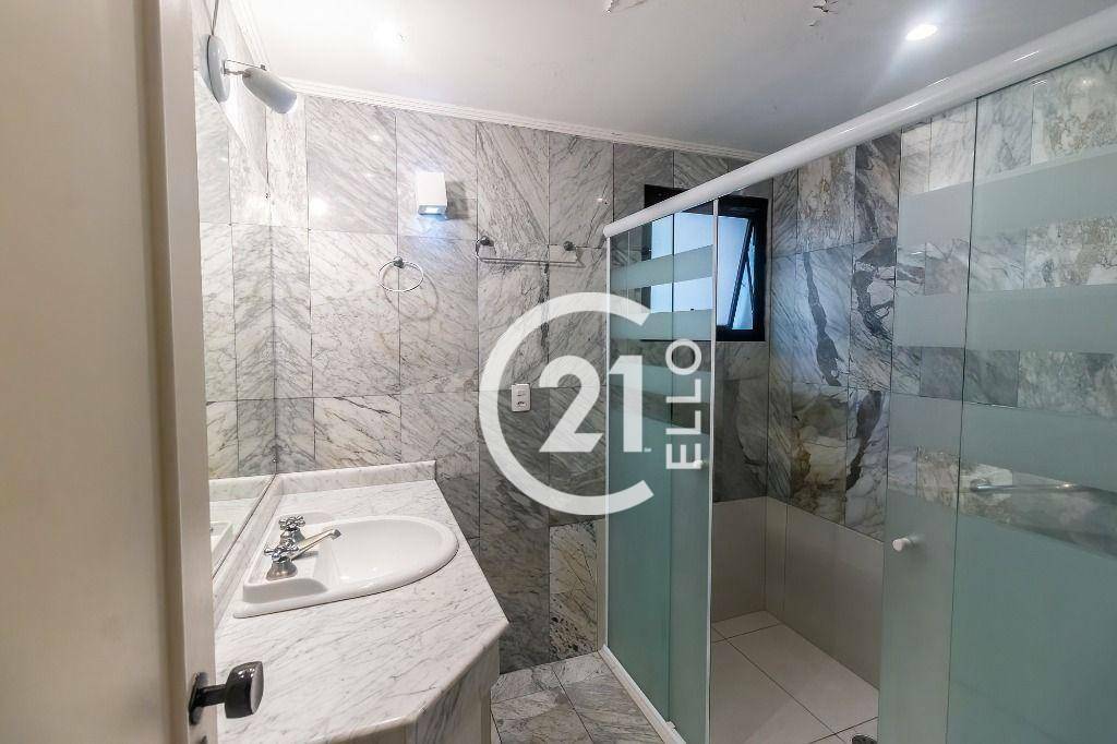 Apartamento para alugar com 3 quartos, 184m² - Foto 29