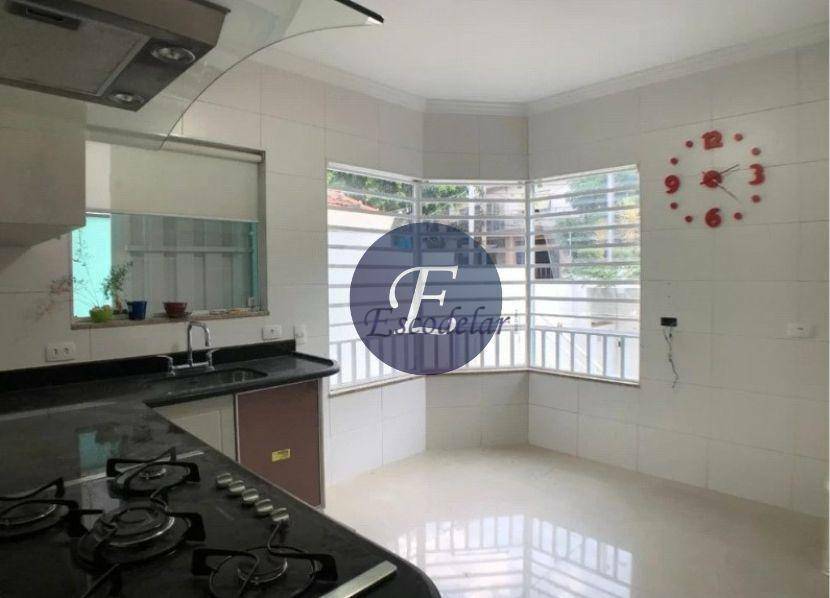 Sobrado à venda com 3 quartos, 180m² - Foto 18