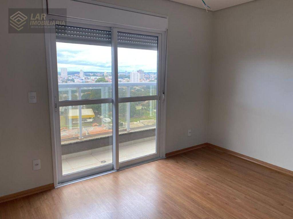 Apartamento à venda com 3 quartos, 112m² - Foto 1