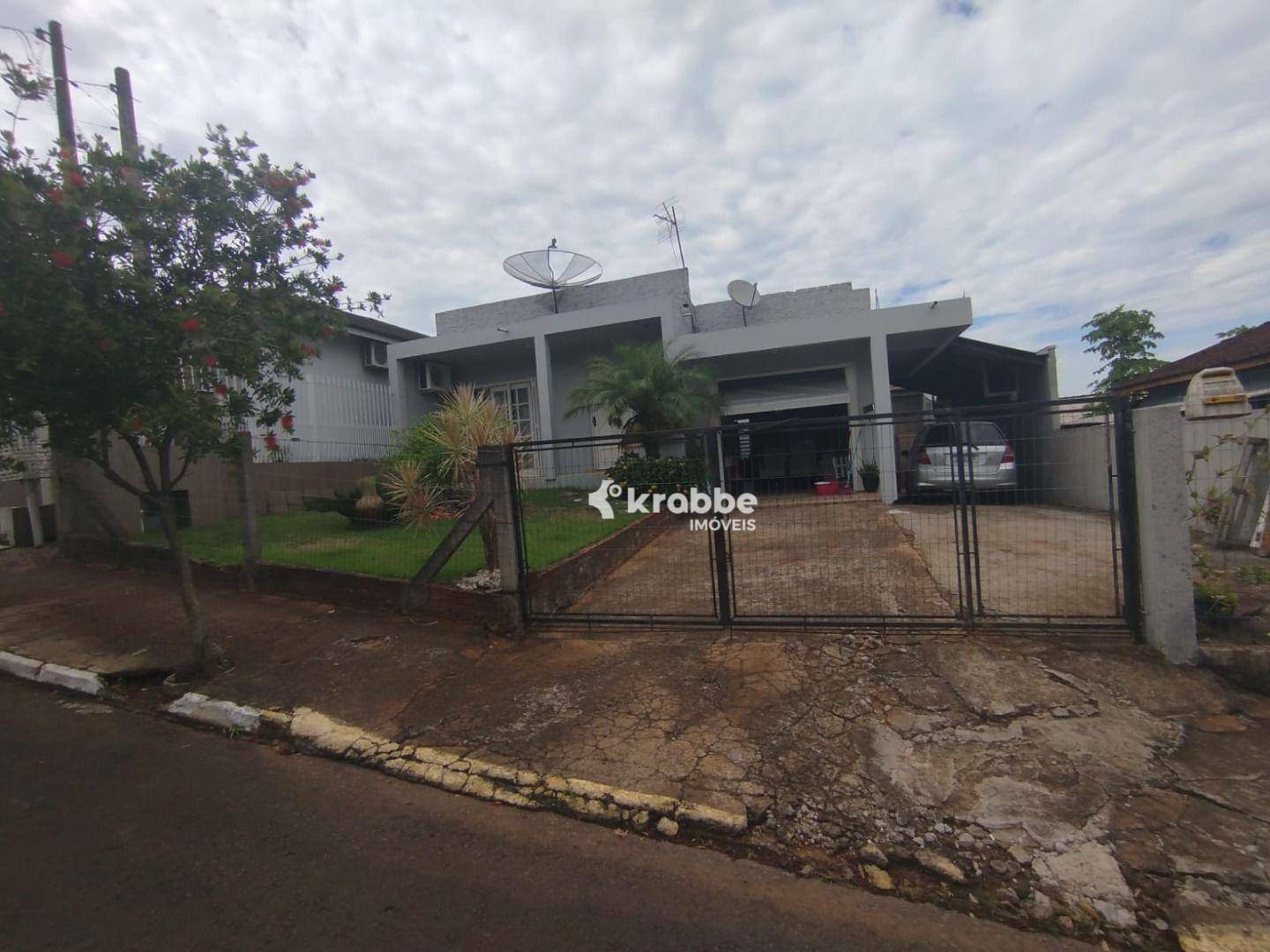 Casa à venda com 3 quartos, 90m² - Foto 1