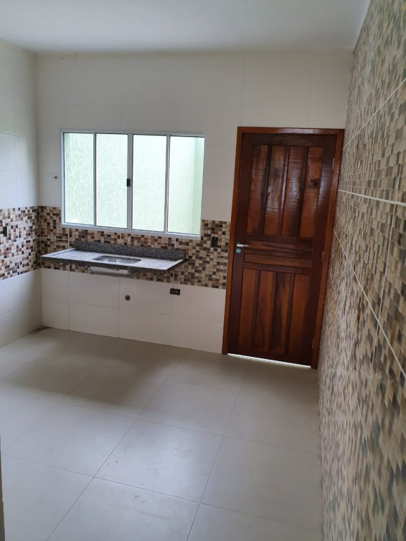 Sobrado à venda com 2 quartos, 67m² - Foto 13