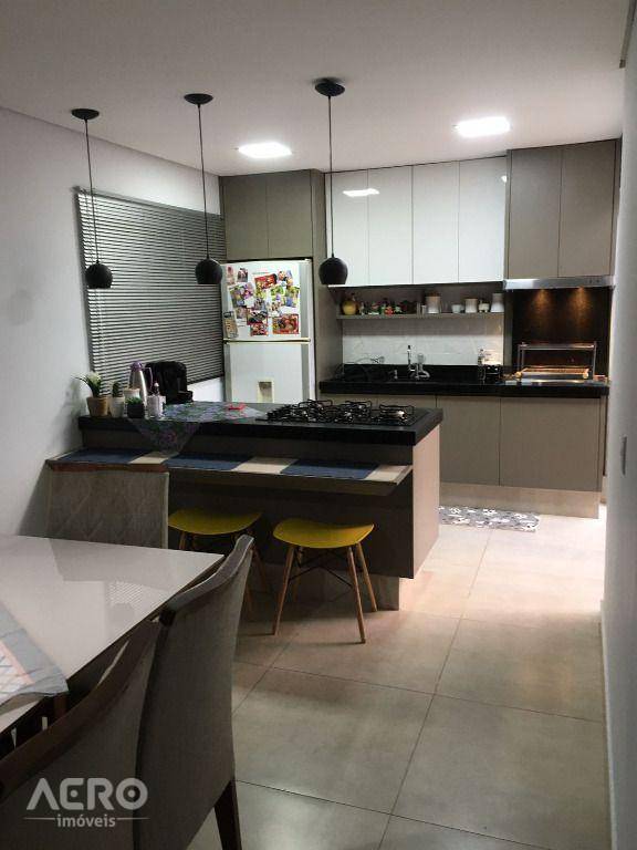 Casa à venda com 2 quartos, 126m² - Foto 29