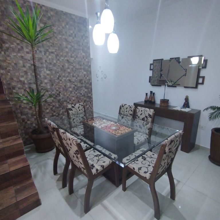 Casa à venda com 4 quartos, 267m² - Foto 5