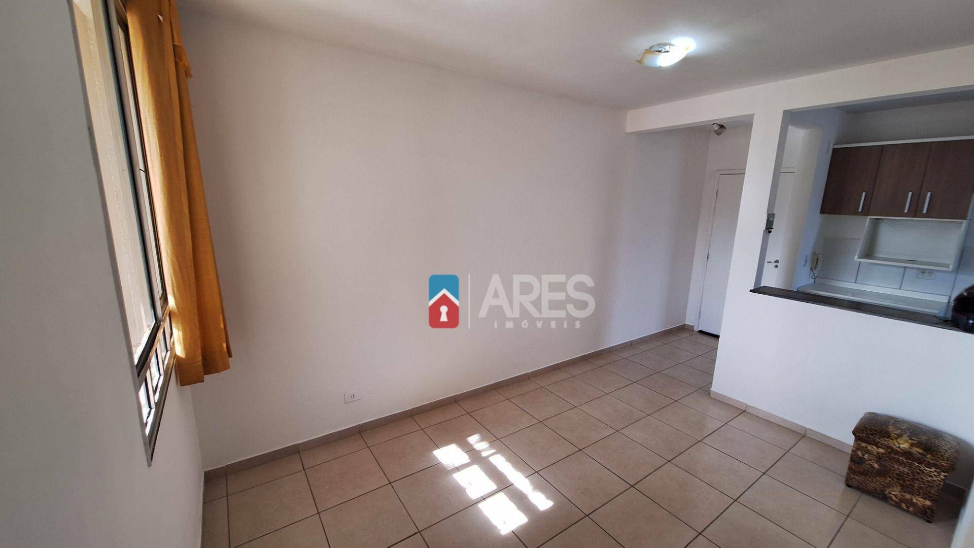 Apartamento à venda com 2 quartos, 60m² - Foto 2