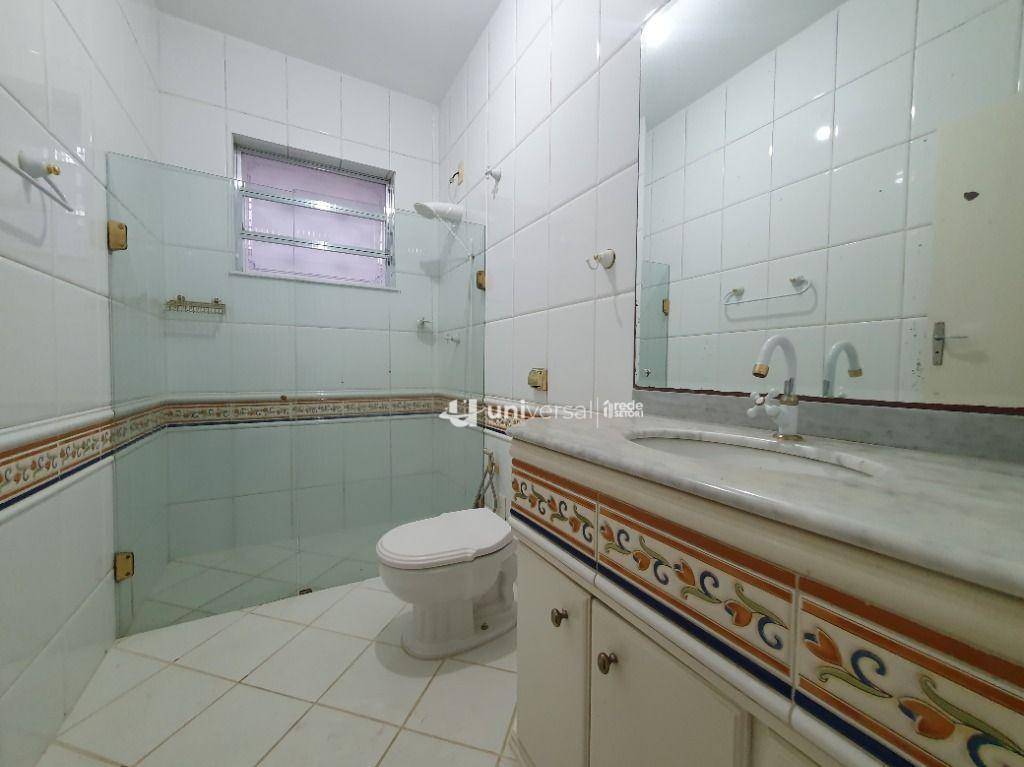 Casa de Condomínio para alugar com 4 quartos, 170m² - Foto 11