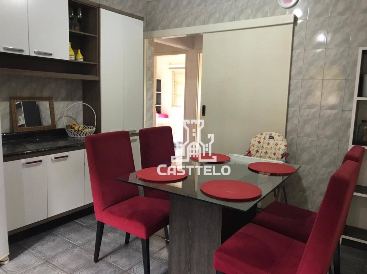 Casa à venda com 2 quartos, 70m² - Foto 14