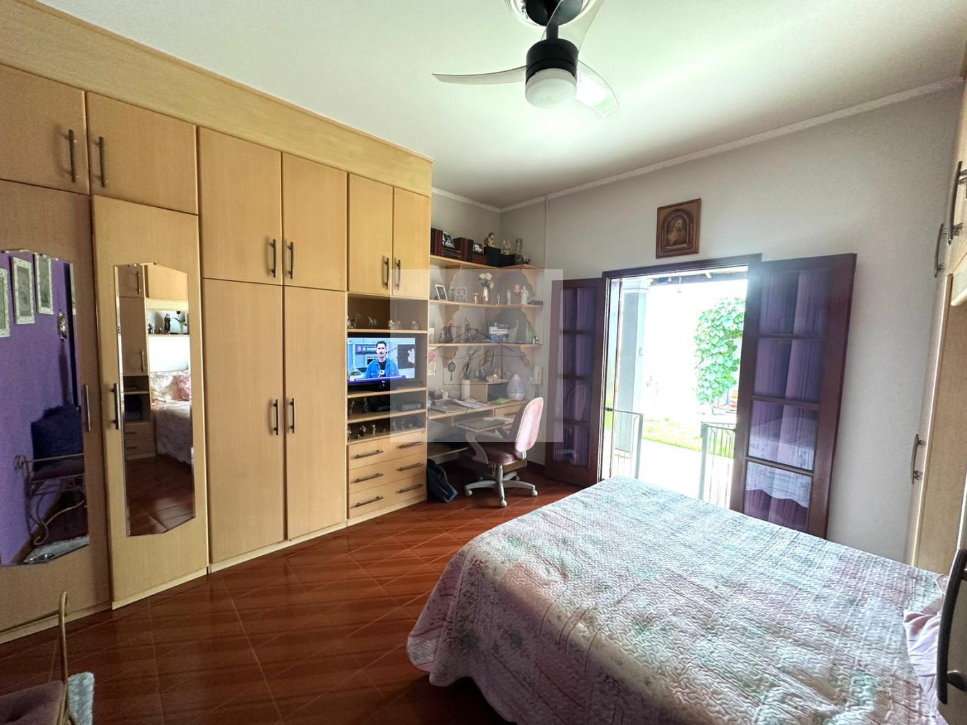 Casa à venda com 2 quartos, 400m² - Foto 22