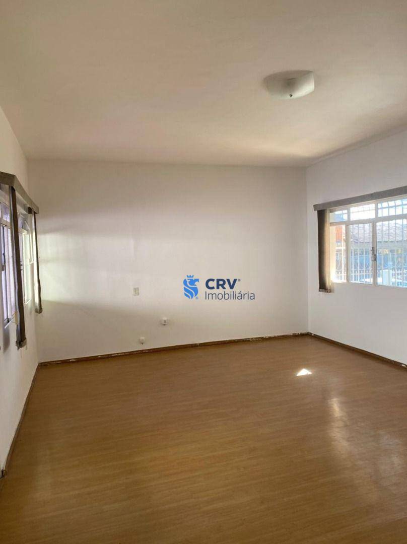 Casa à venda com 3 quartos, 270m² - Foto 4