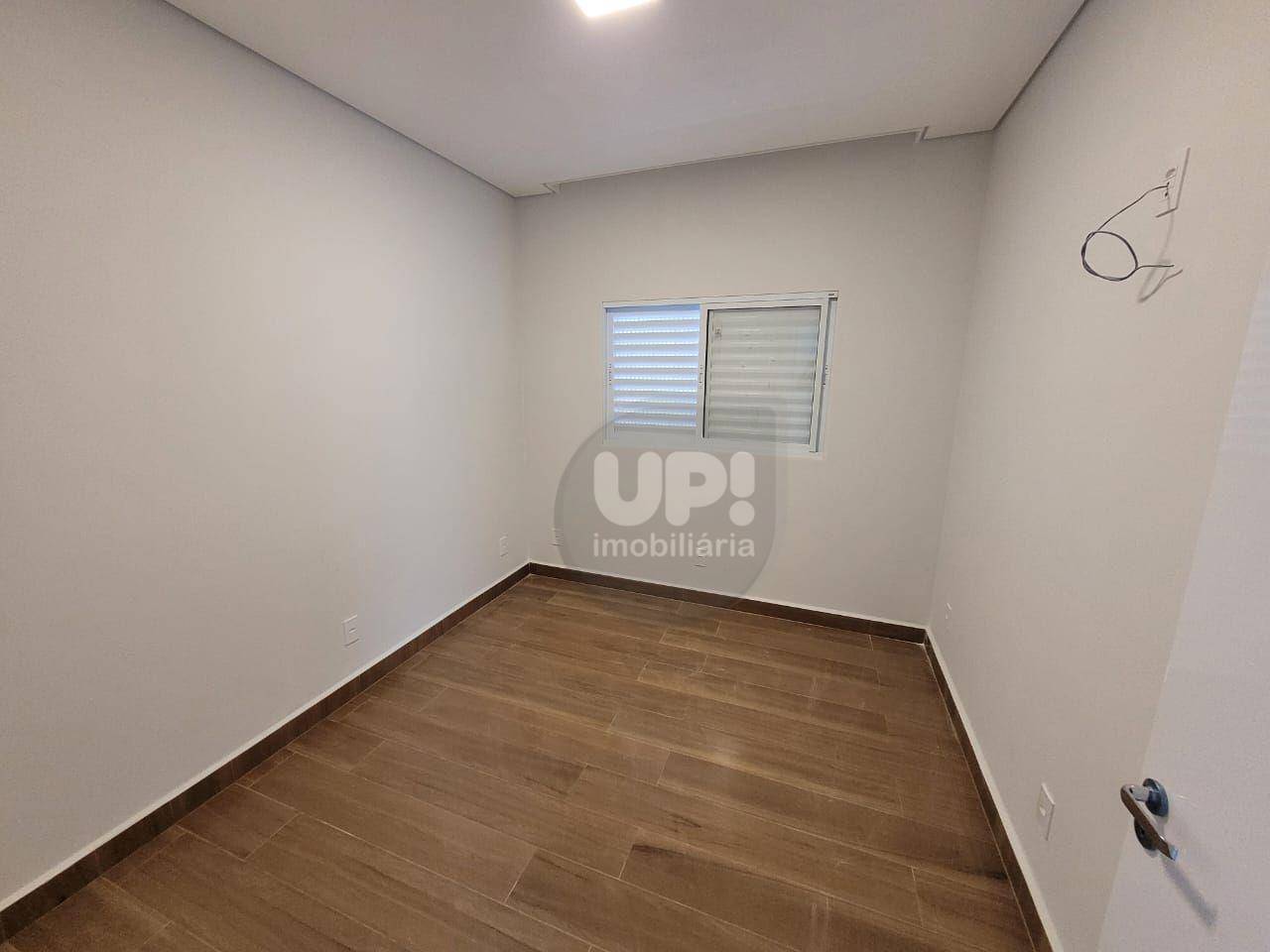 Casa à venda com 3 quartos, 96m² - Foto 8